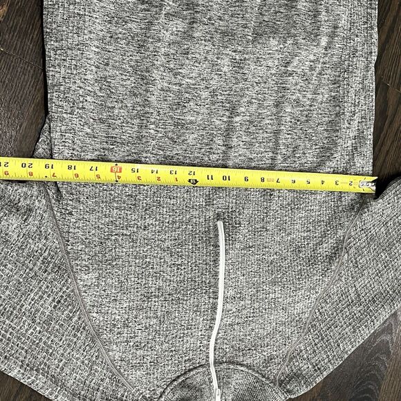 LULULEMON Engineered Warmth 1/2 Zip Pullover Men’s Medium Gray Wool Blend - Picture 6 of 6